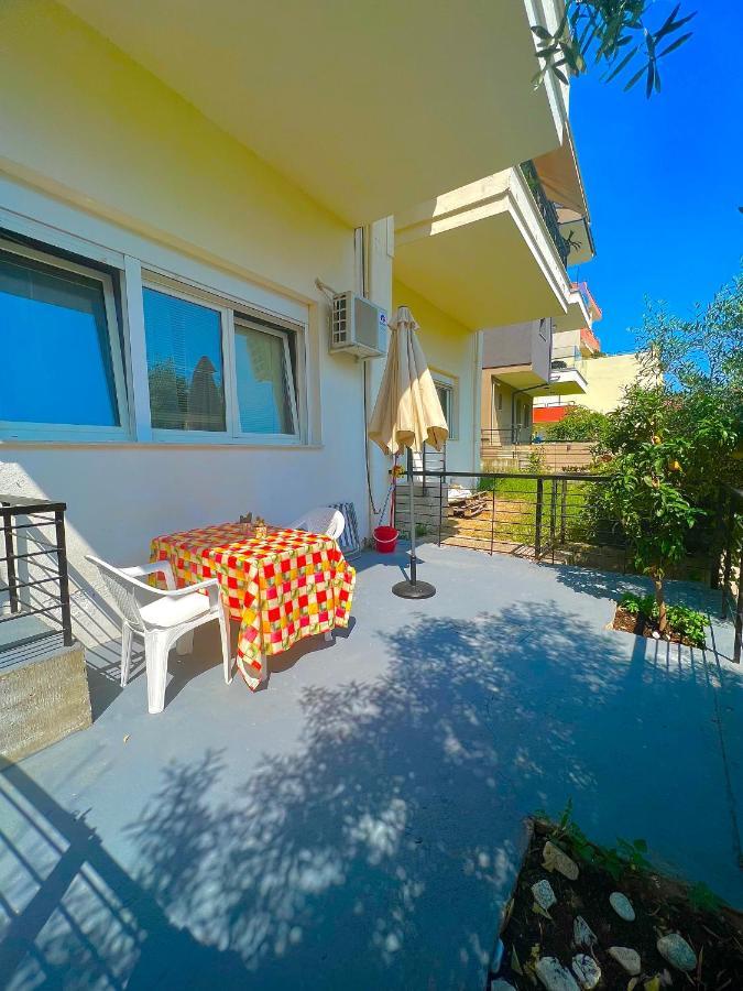 Kalamitsa Apartment By The Beach Kavala Exterior foto